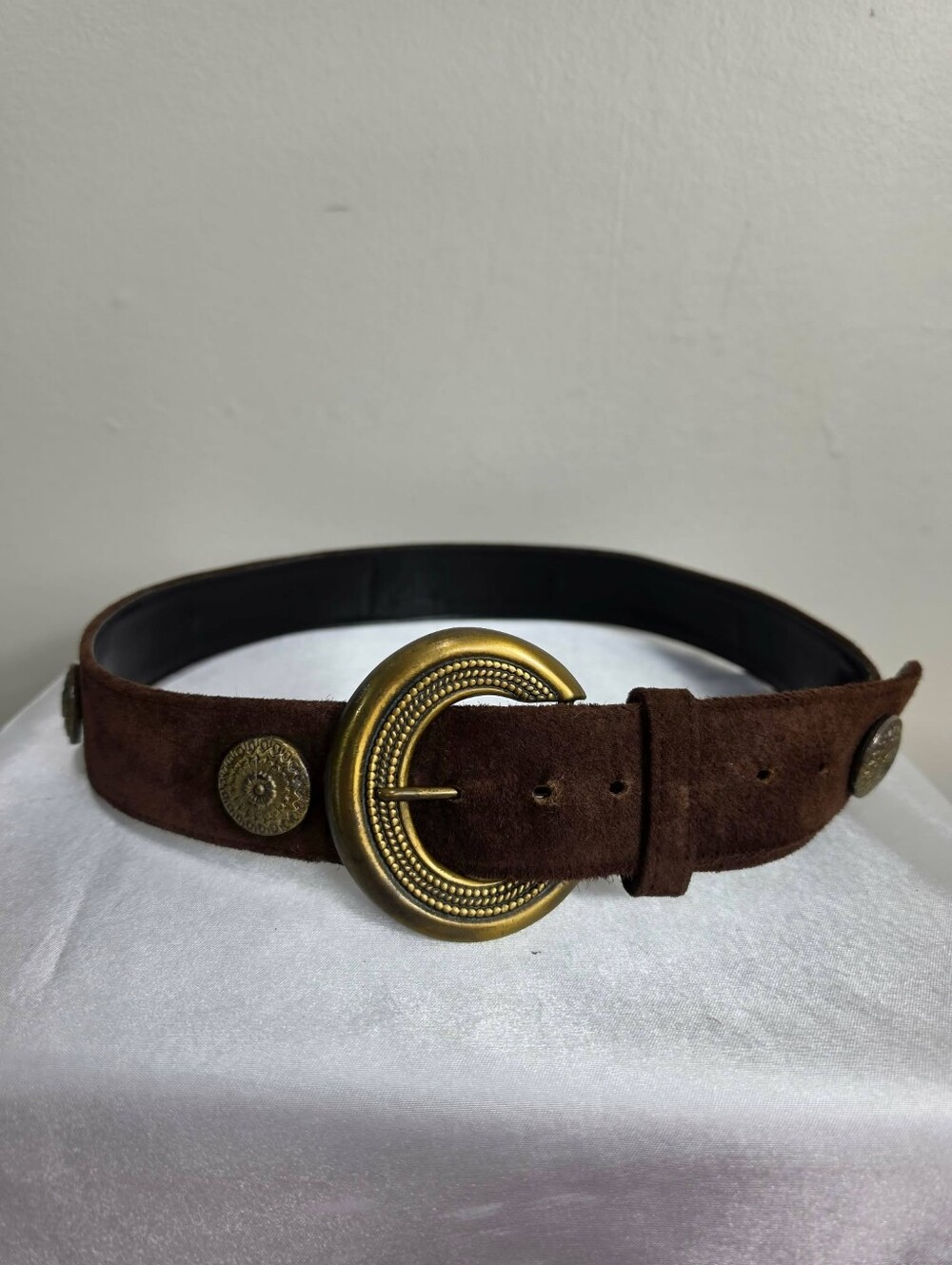 Vintage Brown Suede Belt with Ornate Brass Buckle - Picture 3 of 10